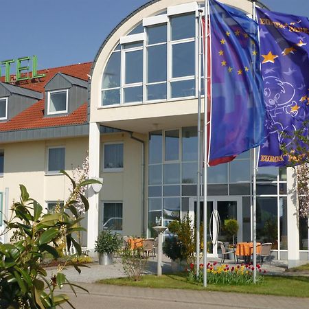 Hotel Sunparc - Shuttle Zum Europa-Park Rust 4Km & Rulantica 2Km Ringsheim Eksteriør bilde