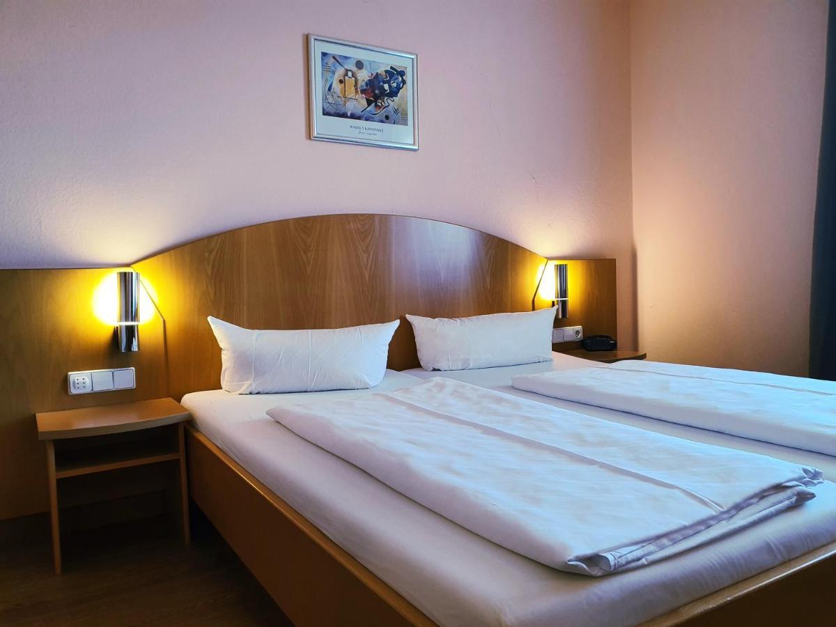 Hotel Sunparc - Shuttle Zum Europa-Park Rust 4Km & Rulantica 2Km Ringsheim Eksteriør bilde