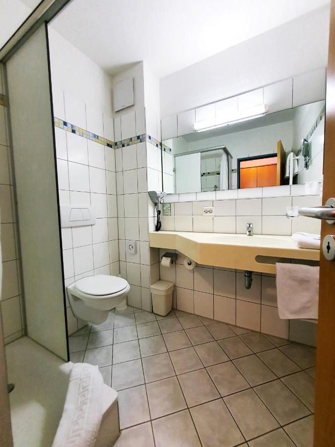 Hotel Sunparc - Shuttle Zum Europa-Park Rust 4Km & Rulantica 2Km Ringsheim Eksteriør bilde