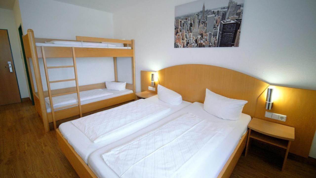 Hotel Sunparc - Shuttle Zum Europa-Park Rust 4Km & Rulantica 2Km Ringsheim Eksteriør bilde