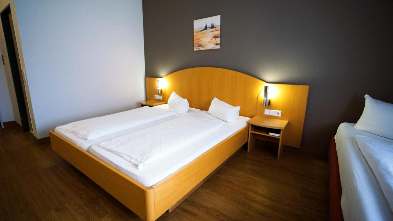 Hotel Sunparc - Shuttle Zum Europa-Park Rust 4Km & Rulantica 2Km Ringsheim Eksteriør bilde
