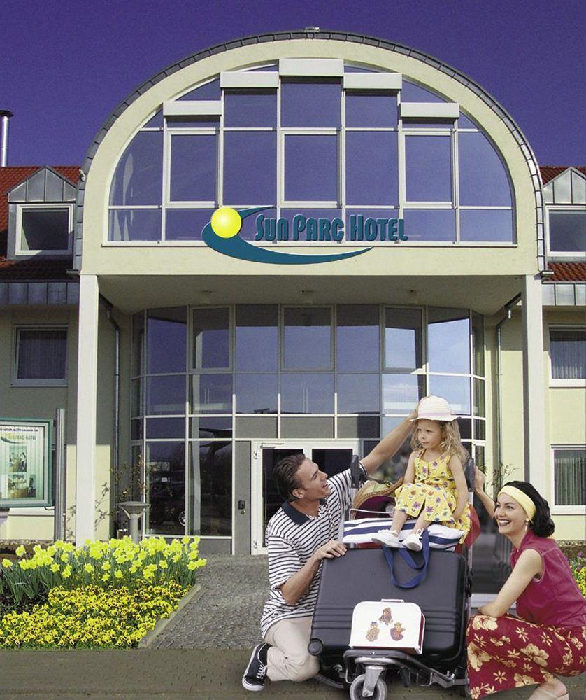 Hotel Sunparc - Shuttle Zum Europa-Park Rust 4Km & Rulantica 2Km Ringsheim Eksteriør bilde