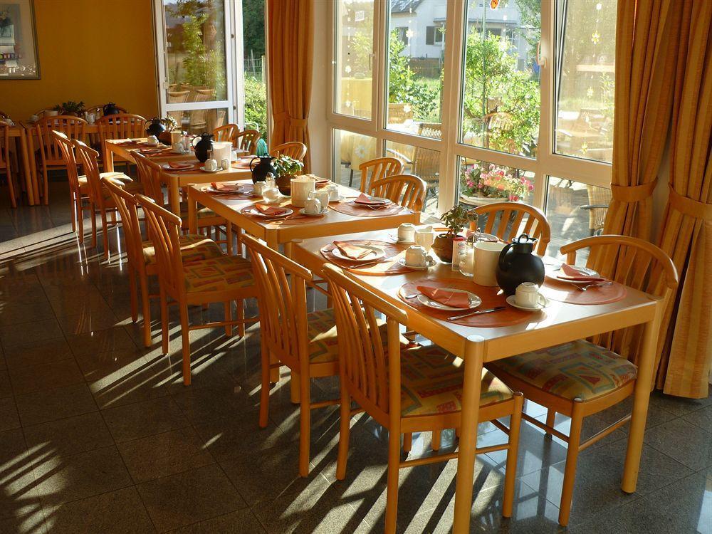 Hotel Sunparc - Shuttle Zum Europa-Park Rust 4Km & Rulantica 2Km Ringsheim Eksteriør bilde